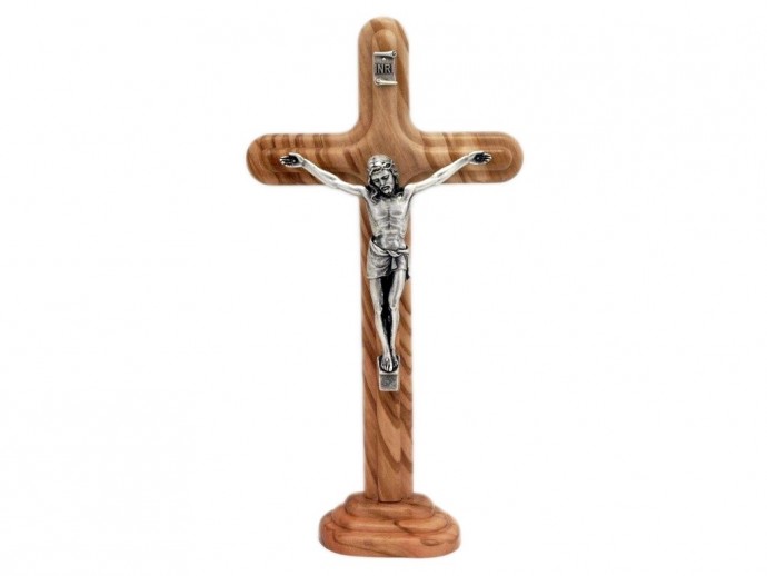 Crocifisso con base in legno di ulivo CM. 21