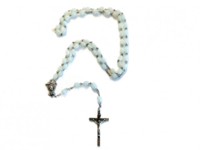 Corona rosario fosforescente grani ovali mm. 6x8